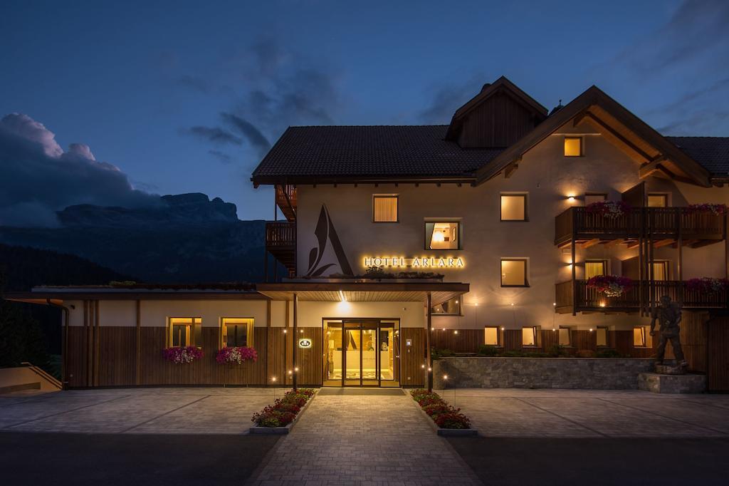 Hotel Arlara Corvara In Badia Exterior photo