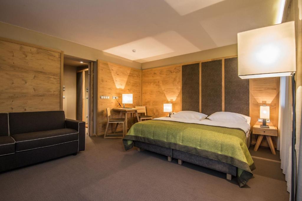Hotel Arlara Corvara In Badia Room photo